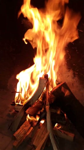 Extreme Close-Up Fire ASMR! 🔥 Inside the Burn (Part 1)