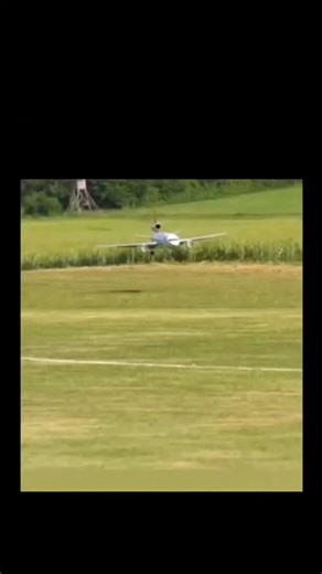 MinddUnfold on Instagram: "What looks like a dramatic plane crash at first glance is actually a radio-controlled (RC) model aircraft meeting an unexpected landing. 🛩️ These RC jets are built to mimic real commercial planes in stunning detail—from engines to liveries—making moments like this instantly confusing for viewers. In this clip, the model loses balance during landing, skids across the grass, and reminds us that even miniature aviation demands real skill. RC pilots spend years mastering 