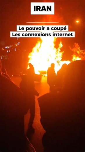 Cerveaux Non Disponibles on Instagram: "IRAN Depuis le début du soulèvement, la situation n'avait jamais été aussi insurrectionnelle que ce jeudi 08 janvier. Le pouvoir a décidé de totalement couper les connexions internet. Et les vidéos qui ont été envoyées avant cette coupure montrent des dizaines de milliers de personnes dans les rues avec à plusieurs endroits des incendies et des affrontements avec les forces de l'ordre."