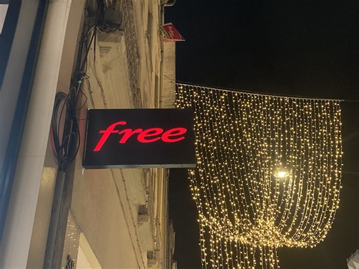 Les nouveautés de la semaine chez Free : l'application Free unifiée se dévoile pour les abonnés, innovation à venir sur Free TV, bug Freebox et Free Mobile etc...