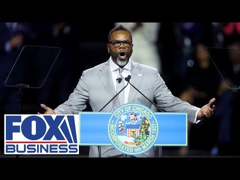 Mayor Brandon Johnson has LOST HIS MIND: Chicago resident