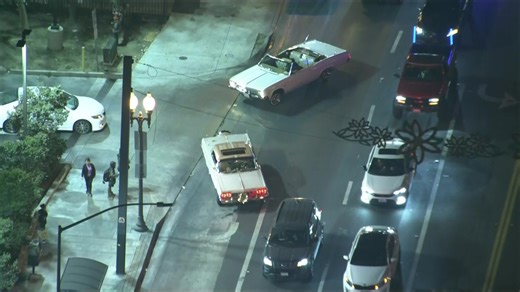 Watch Live: Hot rods drive down Whittier Boulevard for the East LA Christmas cruise | NBC LA