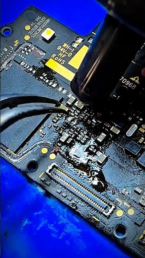 How to Remove and Install a Capacitor | Mobile Repairing Guide #repair