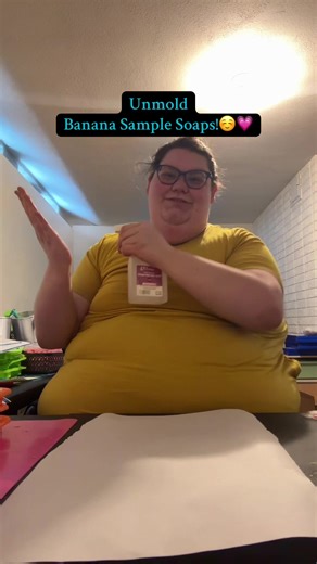 Unmold Banana Sample Soaps!☺️💗Available 1/19/26 in Popular Sample Soap Collection craftyslaughter.com