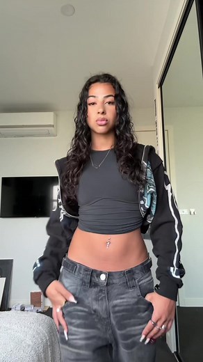 How to Crop a Zip Up Hoodie | Easy DIY Tutorial