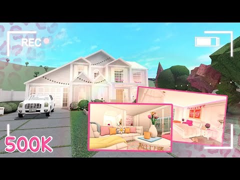 PREPPY HOUSE TOUR + LAYOUT! || BLOXBURG