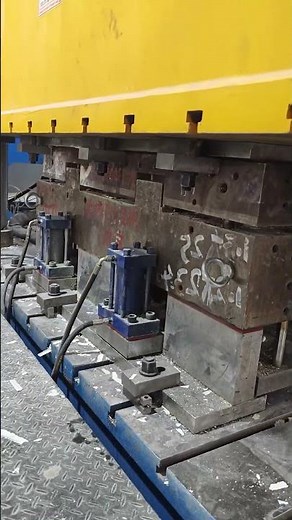 Composite Sink Forming with an Industrial Press
