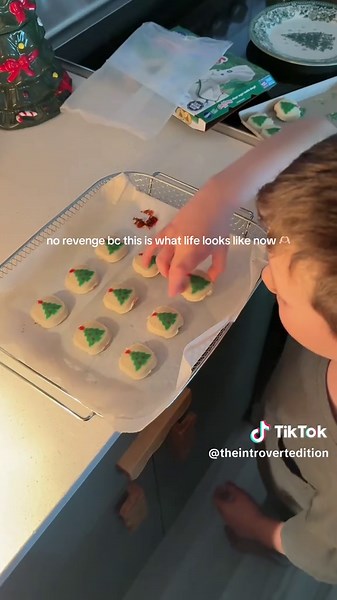 everything’s turned out exactly the way it was meant to be 🩷✨ #hobbyroom #homelibrary #gamercouple #pcgaming #gameroom