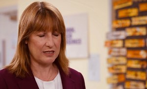 44K views · 1.2K reactions | The Chancellor of the Exchequer Rachel Reeves has given a very articulate defence of Deputy Prime Minister Angela Rayner  She says she has ‘full confidence’ but I’m not so certain  | Wales for a United Kingdom | Facebook