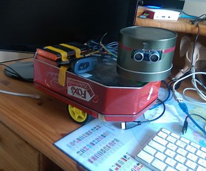 Raspberry Pi Web Controlled / Autonomous Robot