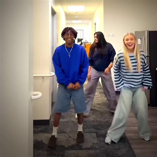 If I wasnt bad at dance I would do this dance everytime 😝 | #lushlife #dancetrend #editdance