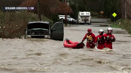 'Catastrophic' Pacific Northwest floods leave 100,000 facing evacuation