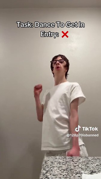 128p70isbanned (@128p70isbanned)’s video of dance