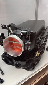 A closer look at the FiTech Fuel Injection Ultram Ram 800 HP Chevy Big Block EFI System! This is a self-tuning induction system for BBCs. | Super Chevy Magazine