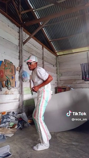 Goyang Cinta: Lagu Lucu dan Tari Dero