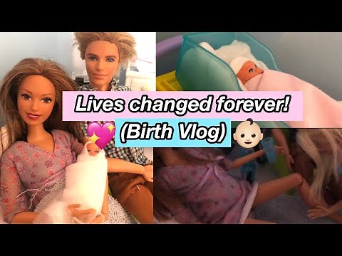 Pregnant Barbie gives birth to her baby! Labour and Delivery vlog - (Role Play)