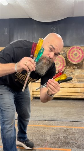 World champion knife thrower throwing screwdrivers. Many throwers have started to throw these instead of knives but to do it with different sizes and weights is a new challenge. Just grabbing them and instinctively knowing how to stick them in the taget takes some training and is super fun! | Soulthrower