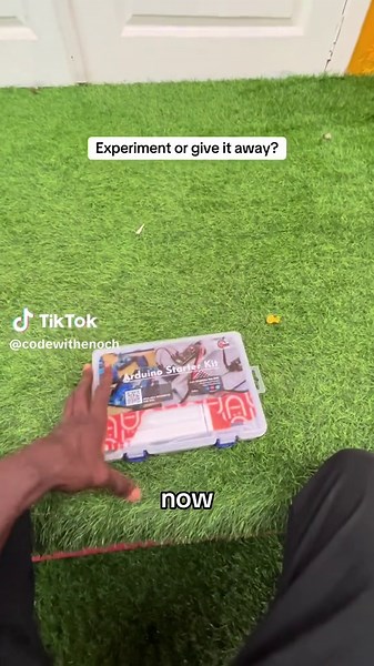 Exploring Arduino Starter Kits for Software Developers