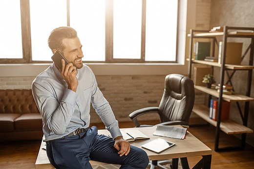 How to Leave a HIPAA Compliant Voicemail (5 Examples Included)