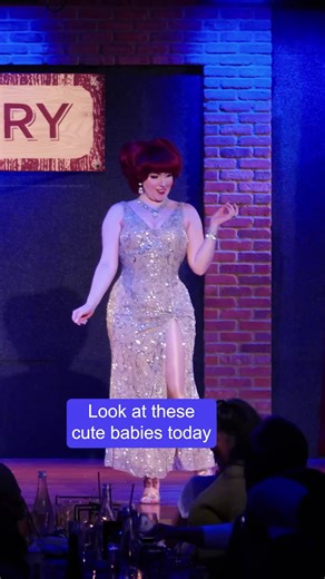 Carisa Hendrix Funny Moments #comedian #standupcomedy #improv #carisahendrix #foryou