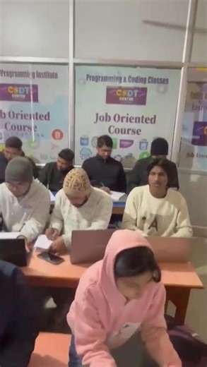 Students Learning Real Time Coding at CSDT Centre Patna