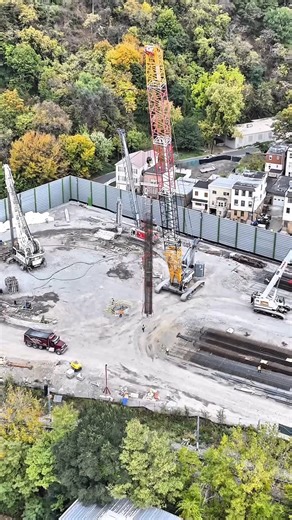 Part 4 of my Gateway Program Series: back at the Hoboken shaft. This time I caught the cage going in. A crawler crane from Bay Crane lowers a full-length rebar cage into a vertical trench that was cut earlier by hydromill. Once it’s in place, the trench will be filled with concrete to form part of the shaft wall. These panels will eventually surround the full perimeter. After that, the crew can excavate the center. The completed structure will serve as an access shaft for the Hudson Tunnel. Work