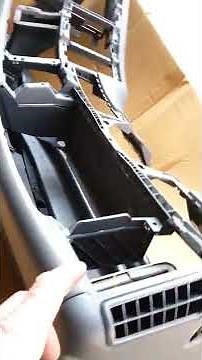 How to replace dash replacement on volvo