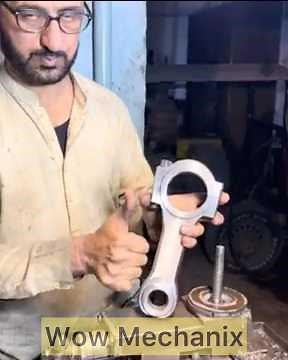 Totally Damaged Connecting Rod Rebuilt from Scratch - Unbelievable Factory Finish!"