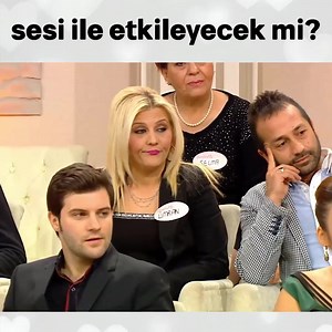 903K views · 4.2K reactions | Stüdyoya Şarkı Söyleyerek Geldi! #EsraErol #İzdivaç #Evlilik | Efsane Program İzdivaç | Facebook