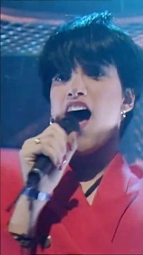 Martika - Top of the Pops - 2nd November 1989. See the full clip on my channel.