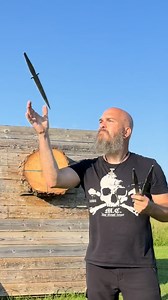 World champion knife thrower loves heavy metal and flying metal! What better way to celebrate a beautiful summer day in Sweden!? Remembering Mötley Crüe's final tour! Here I throw three different kinds of half spin throws with these beautiful daggers that I got as a birthday gift from Savage Thrower to this old dude! 🤘😊 | Soulthrower