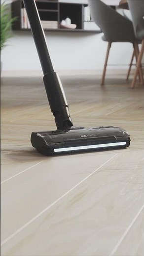Vacuum cleaners | Hoover - HF4 with ALL FLOOR NOZZLE - Tech video - Vertical | 30s