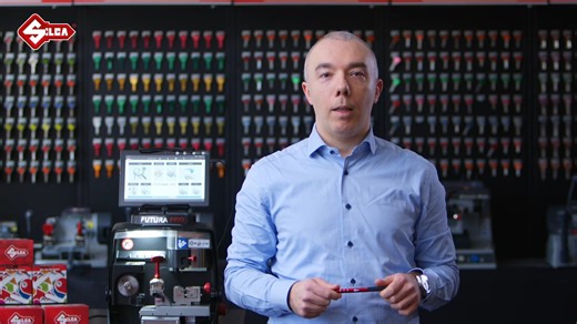 How to choose the jaw side to reproduce perfectly a specific key type? How to get the most out of your key machine jaw? Let's start exploring all the insights of Futura 4 faces rotating clamp. #silca #silcafuture #silcainnovation #cutting #silcakeymachines #locksmithingonthego #professionallocksmith #silcamachine #keyservice | Silca Spa