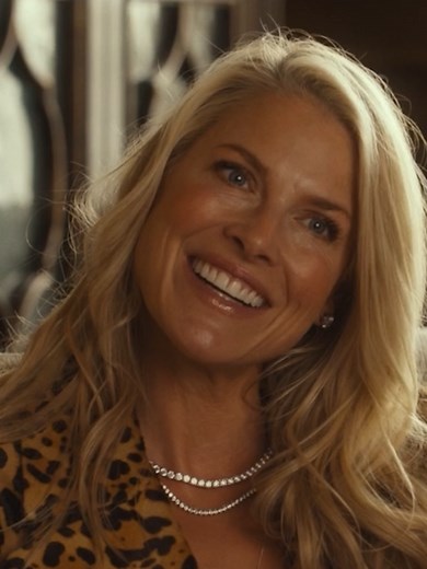 Ali Larter's Bentley Scene in Landman Series