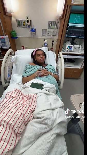 Arianna Hailey's Social Media Moment from the Hospital Bed