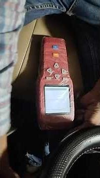 Car remote programming with device. #electronics #carremote