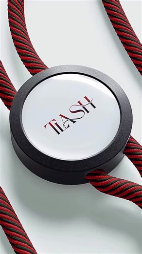 Logo Design Agency | Branding | Logodesigner on Instagram: "Logo design tutorial in illustrator 2025! Transform your brand with a stunning new logo—DM us ‘logo’ to get started! Cc: designhunt08 (logodesigntutorial, LogoDesign2025, illustrator, adobeillustrator)"