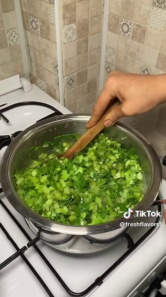 Celery Pie #fblifestyle #celery #recipe #pie #turkishfood