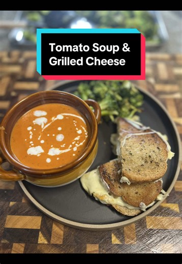 Tomato Soup & Grilled Cheese! Marinara Sauce - 6c Heavy Cream - 1c Butter Rye Bread American Cheese Mozzarella Cheese Havarti Cheese Mayo Italian seasoning Broccoli Olive Oil Salt Pepper Garlic Blend Lemon Juice Directions: 1. This is one of my favorite ways to use some leftover tomato sauce! Heat it up for a few mins and then add the heavy cream. Continue to cook on medium low until heated through. 2. Add the broccoli to a baking sheet and drizzle with olive oil. Season with a salt pepper garli