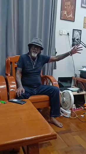 original sound - U Zaw Gyi ပါဝင်သည့် U Zaw Gyi (@u.zaw.gyi84) ၏ ဗီဒီယိုများ