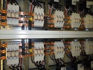 câblage armoire disjoncteurs