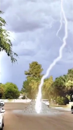 When Thunder Strikes New York: Lightning & Tornado Chaos! (Part 24)#LightningStrikes #NewYork