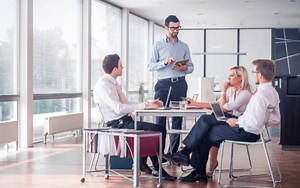 11 LinkedIn Ad Examples to Inspire Your Next Campaign