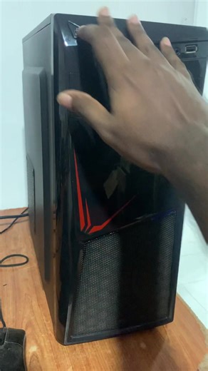 Core i7 2nd Gen Pc 🖥️💥 Rs.14,500/=💫 Core i7 2600S (8M) 2.80Ghz LG H67 Motherbord 8GB Ram DDR3 500GB Hard Intel HD Graphics 2000 450W Gaming PSU 6pin Golden field Q14 Casing Windows 10 Location :- Rathmalana Call :- 0764658677 #intel #LG #i7 #nvidia #gaming #performance #fyp #viralvideo #edit #tiktokviral