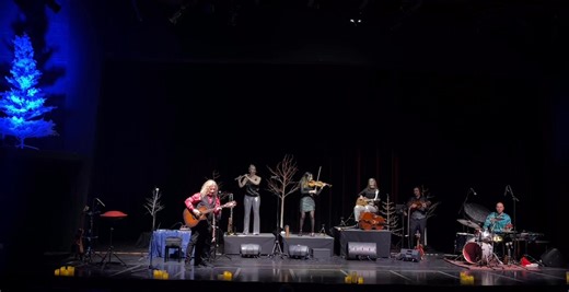 Hey Everyone! Here’s a video clip from our tour! We are currently in Taos! Concert 7 of 16! Don’t miss this amazing holiday concert “A Winter’s Eve with David Arkenstone and Friends”! Coming to Sedona Performing Arts Center on Tuesday, December 9th at 7 pm. Get your tickets today at davidarkenstone.com or link in bio. Can’t wait to see you there! ~D | David Arkenstone