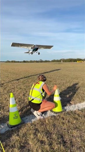 25’ landing, or nah? Dan Reynolds at ‪@NationalSTOL‬ Championship Finals #stol #bushpilot