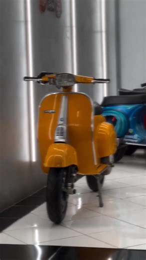 Dreaming Garage 🛵💕 #vespa | Vespa JAVA Indonesia