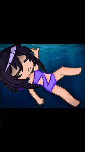 Aphmau Drowning in the Ocean | #gachatrend Aphmau & Friends in Beach ⛱️