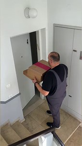 56K views · 652 reactions | Frame the moments that matter In less than 5 minutes. Choose from over 50 beautiful layouts, sizes and designs. Mixtiles stick to ANY wall without nails and can be moved around multiple times without leaving any damage! | Mixtiles | Facebook