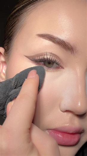 Round Lab Moisturizer and Makeup Essentials